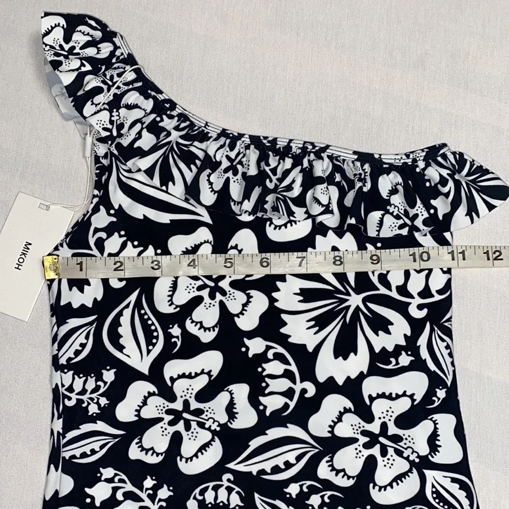 Mikoh Mini Girls One Piece Swimsuit Sz XL